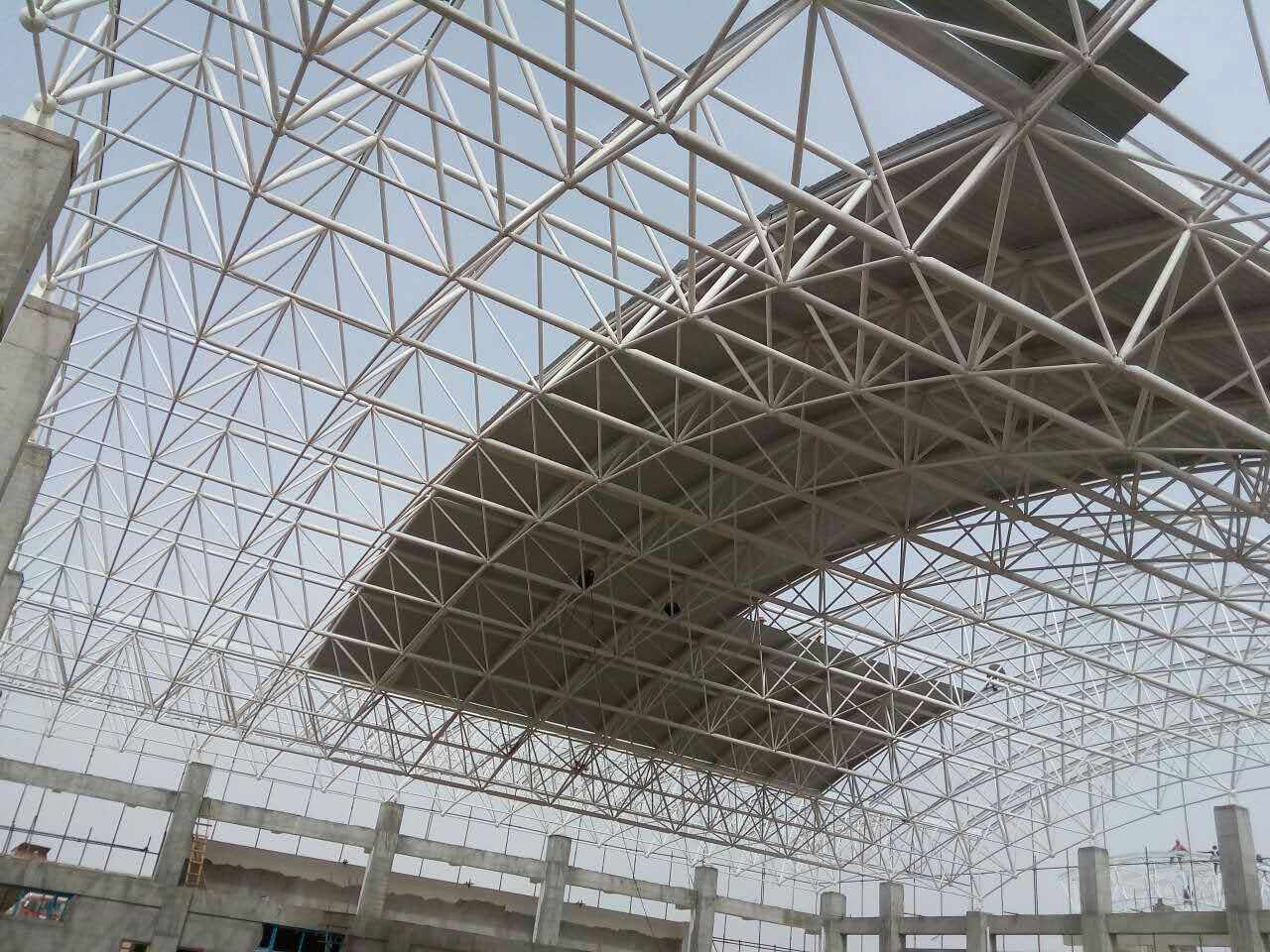 任丘青岛一汽网架
